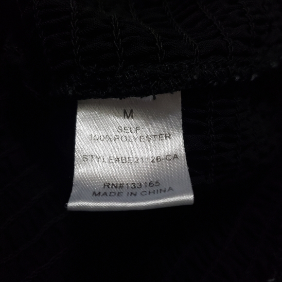 Altar'd State Black Crop Cross Shirt Size Medium - Picture 5 of 5